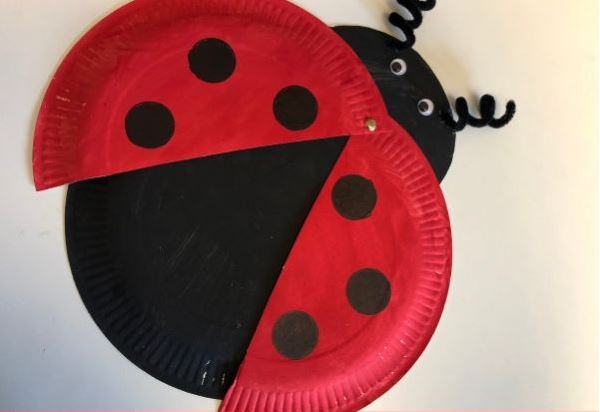 Crafts and activities for your little ladybirds – The Mini Malpi